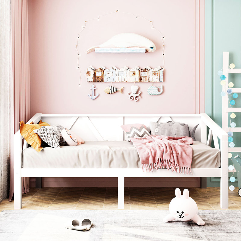 White Twin Daybed, Featuring An Elegant Hue, Ideal For Relaxing In Bedroom Or Living Area, Solid Support Size Clean - Designed Use, Pine Legs, Ample Storage Space