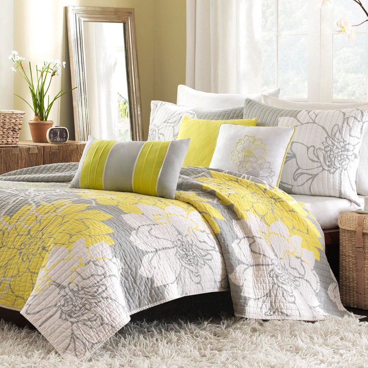 Lola Floral 6 Piece Reversible Cotton Quilt Set, King Coverlet + 2 King Shams + 3 Throw Pillows, Yellow
