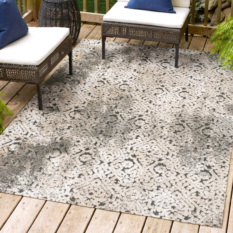 Angilina High-Low Shabby Damask Cream/Beige/Dark Gray Indoor/Outdoor Rug, Rectangle 7'9" x 10'