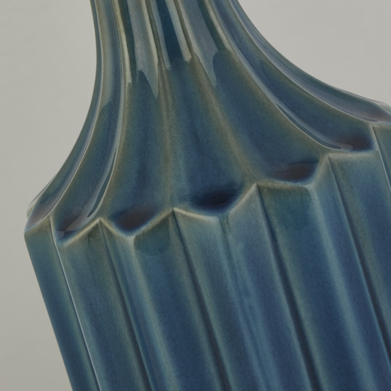 Santel Metal Table Lamp