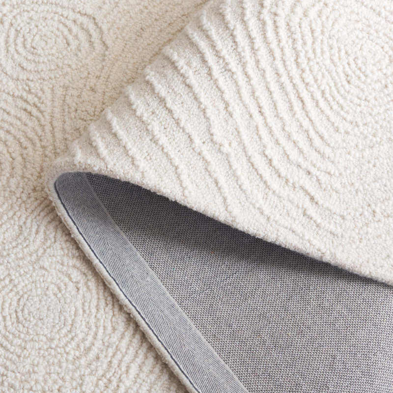 Giard Area Rug, Rectangle 5' x 8'