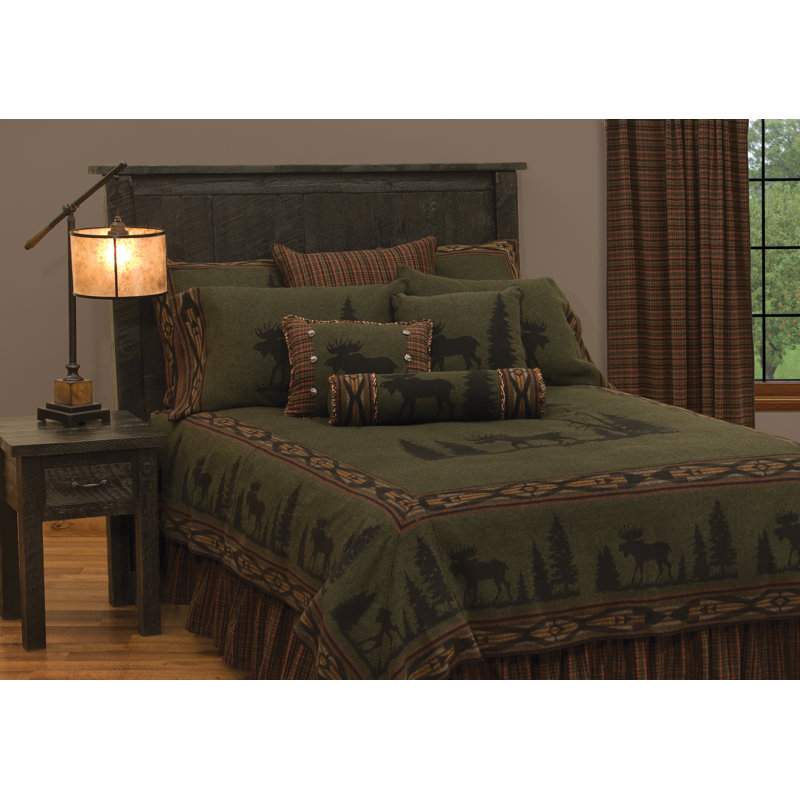 Ensemble de couvre-lit Wooded River Moose, California King Coverlet + 5 Shams