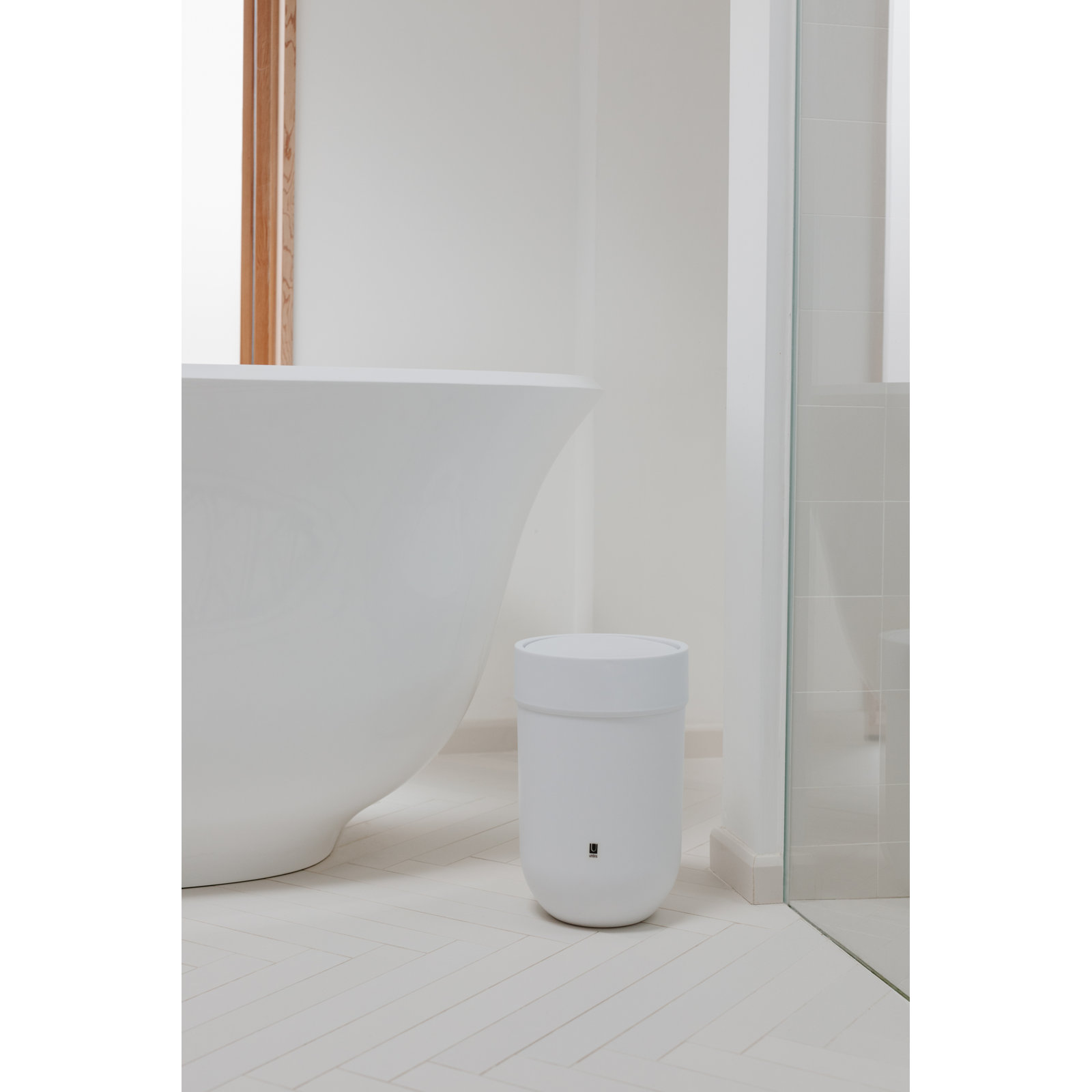 Touch 2gal Swing Top Trash Can, White