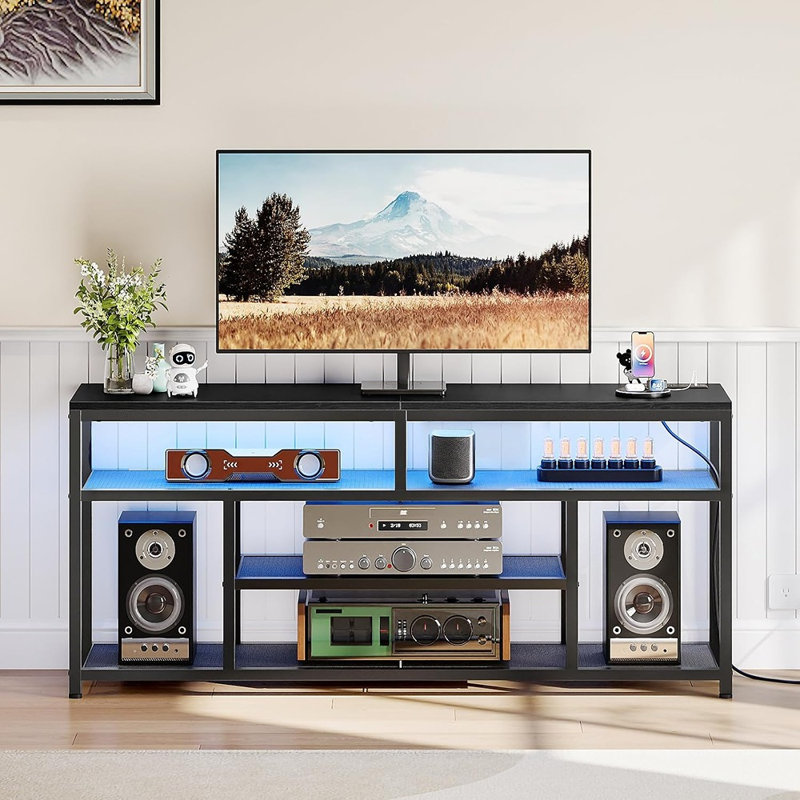 Meuble télé moderne avec station de charge, centre multimédia à 4 niveaux et étagères de rangement ouvertes, console de jeux pour salon, noir