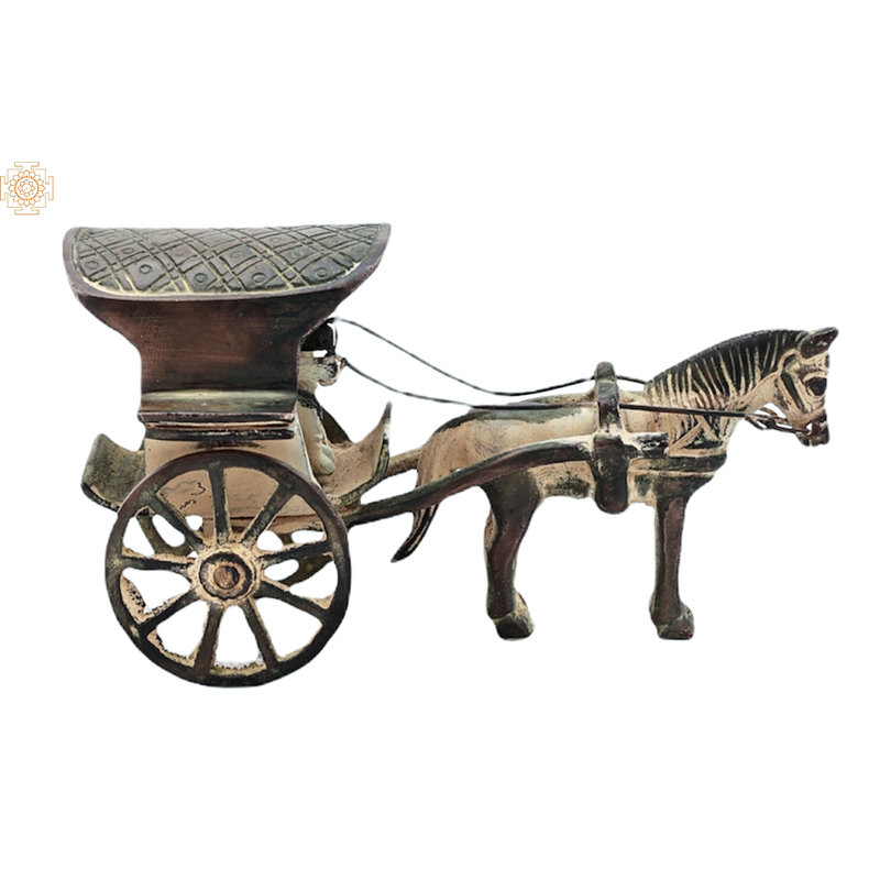 Daiel Statue