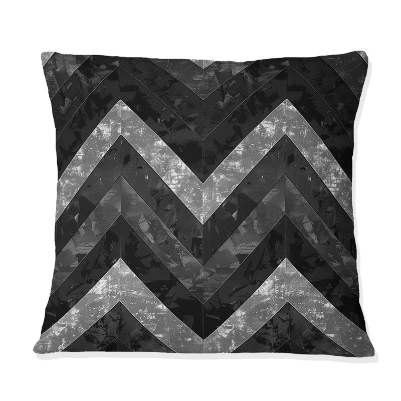 Coussin décoratif transitionnel à chevrons noir et gris III, H 18 po x l 18 po