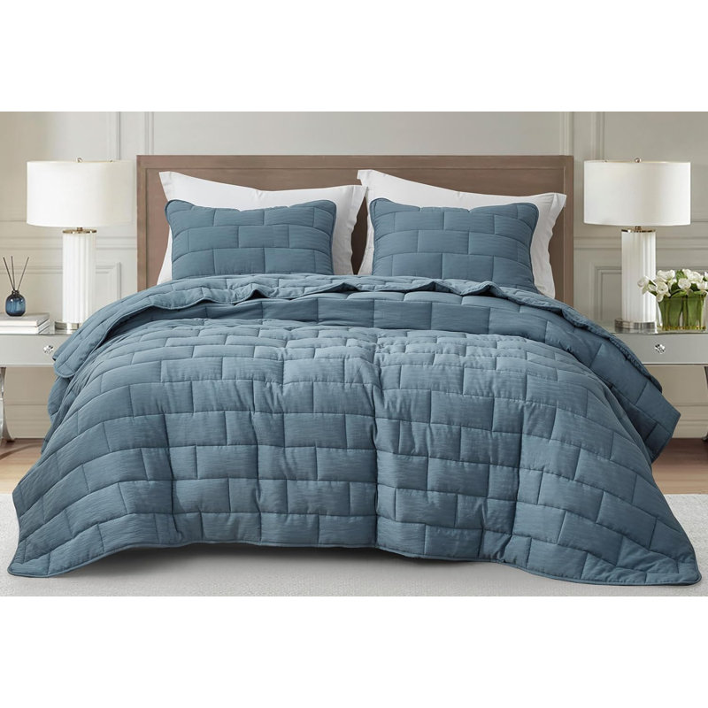 George 3-Piece Modern Textured Woven Jacquard Quilt Set, King Quilt + 2 King Shams, Blue
