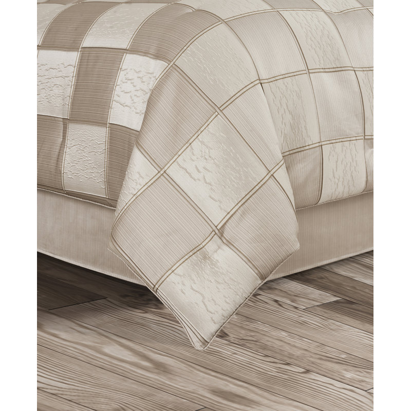 Brando Queen 4Pc. Comforter Set, Charcoal, Queen Comforter + 2 Standard Shams