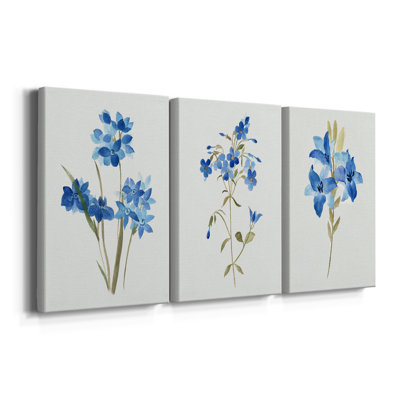 «Blue Blossom Botanical I», toile tendue sur mesure - 3 pièces