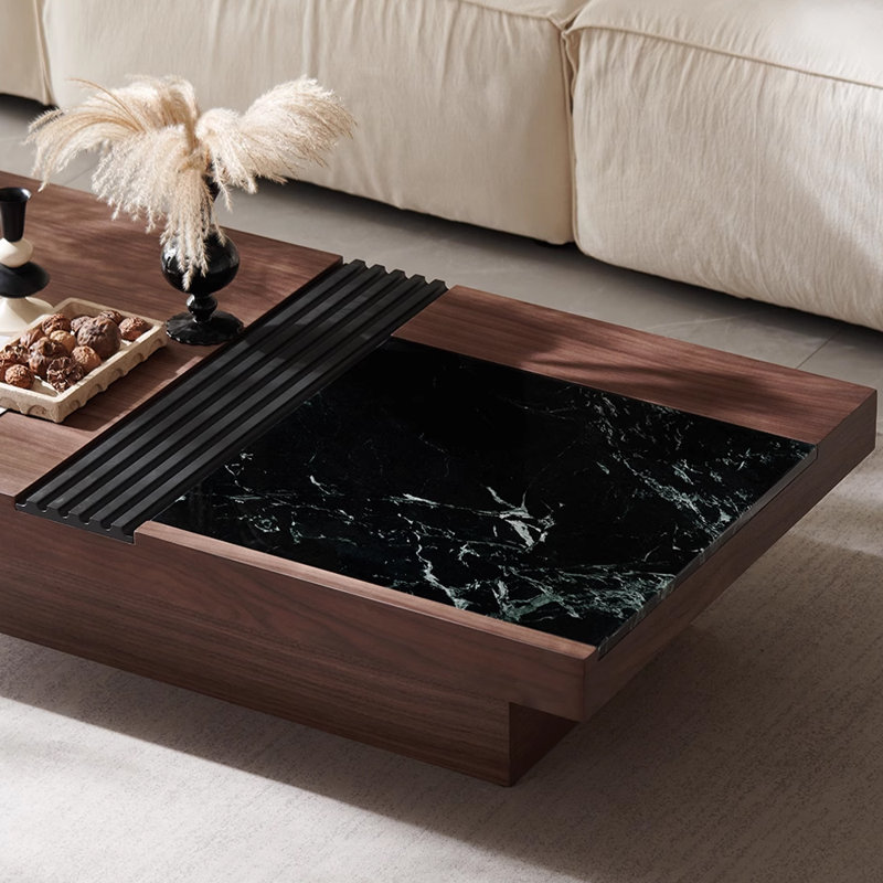 Table basse en bois massif de luxe
