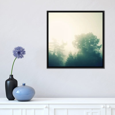 « typhon », reproduction de photo sur toile tendue