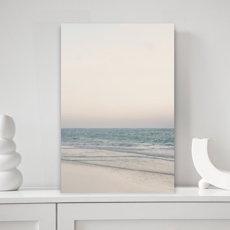 «Warm Serene Beach Landscape», art contemporain, paysage de plage, H 18 po x l 12 po
