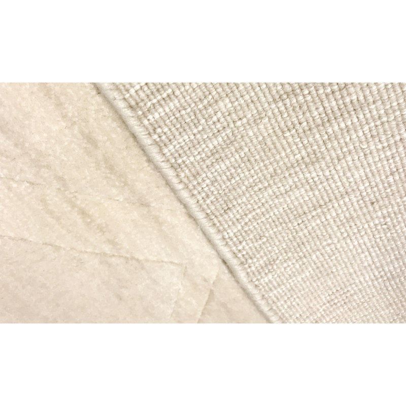 Geometric Area Rug in Cream