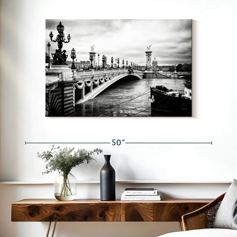 Lilie Alexandre III, pont II, H 26 po x l 39 po