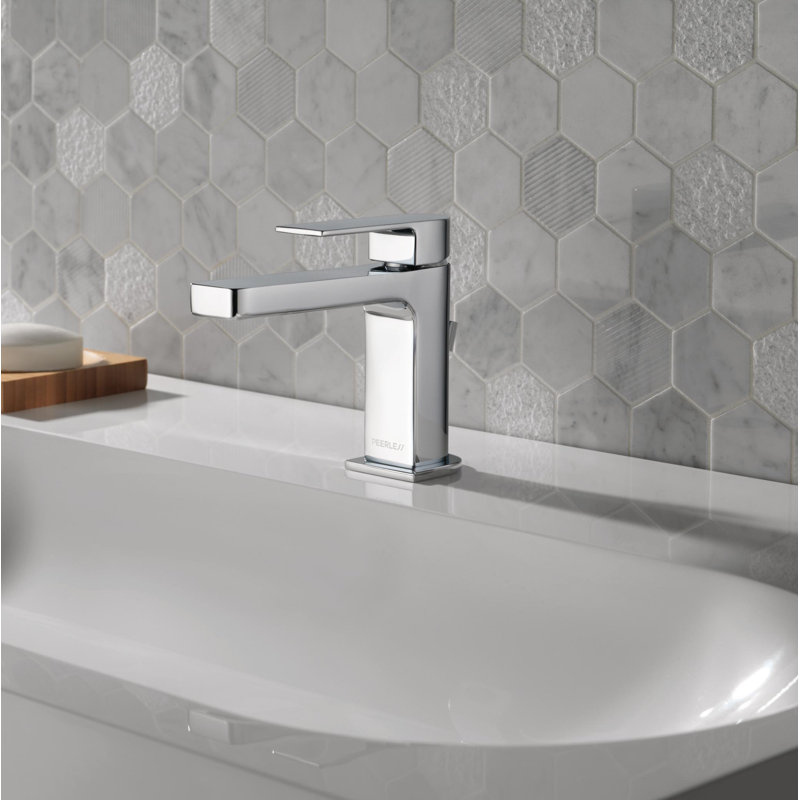 Xander Single-Hole Bathroom Faucet with Drain Assembly, Chrome