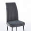 Chaises de salle à manger rembourrées en velours-472579258