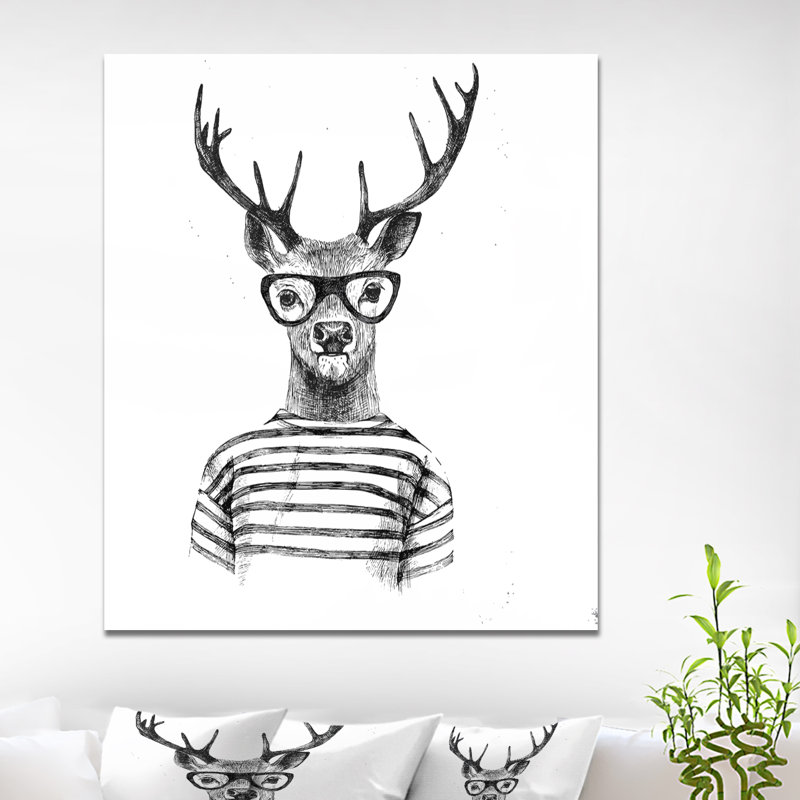 Dressed Up Deer - reproduction sur toile tendue, H 40 po x l 30 po x P 1,5 po