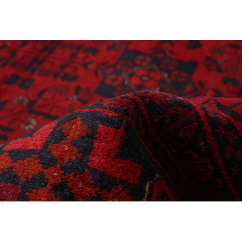 Tapis rouge Finest Esari 5 pi 9 po x 7 pi 8 po