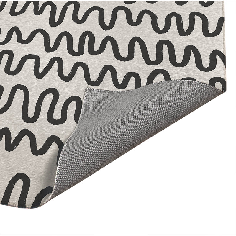 Wiggle Stripe Lightweight Non-Slip Kitchen Mat, Rectangle 4' x 6', Ivory/Charcoal