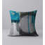 Coussin décoratif carré doux et précieux-639874765