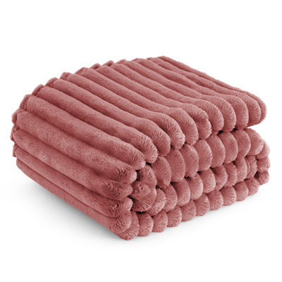 Couverture en flanelle de literie pour les filles, couverture douce et confortable 300 GSM pour dortoir et décoration intérieure, cadeau toutes saisons