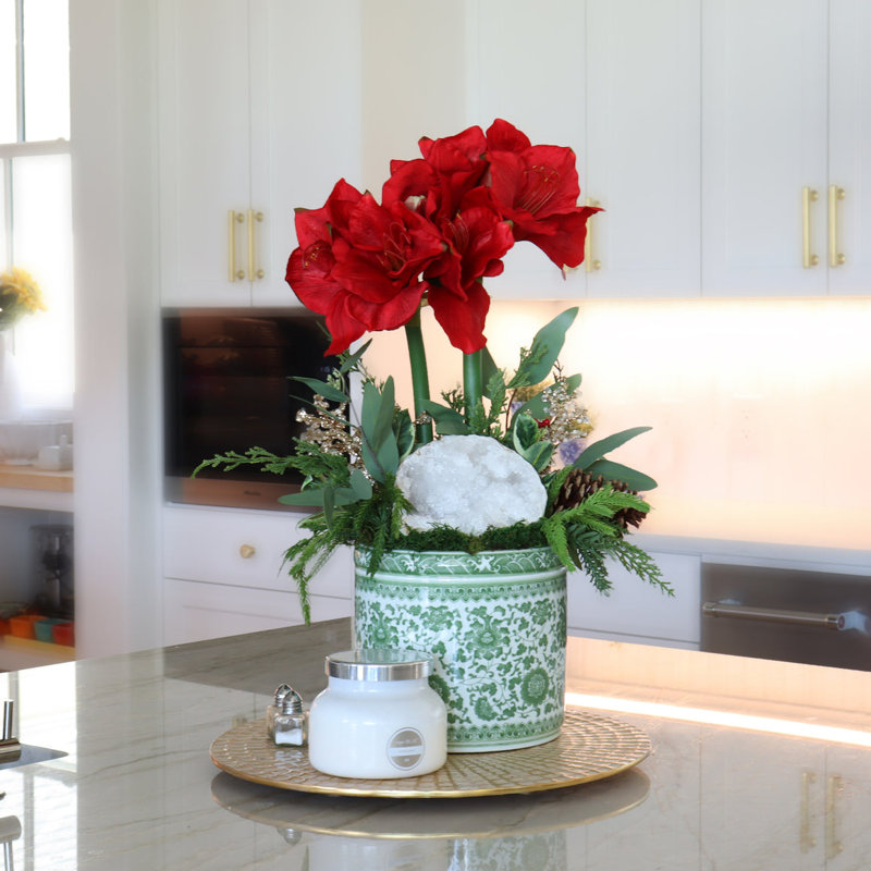 DLB WHITE AMARYLLIS IN GREEN ORENTIAL, Red