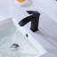 Robinet de salle de bain à un trou