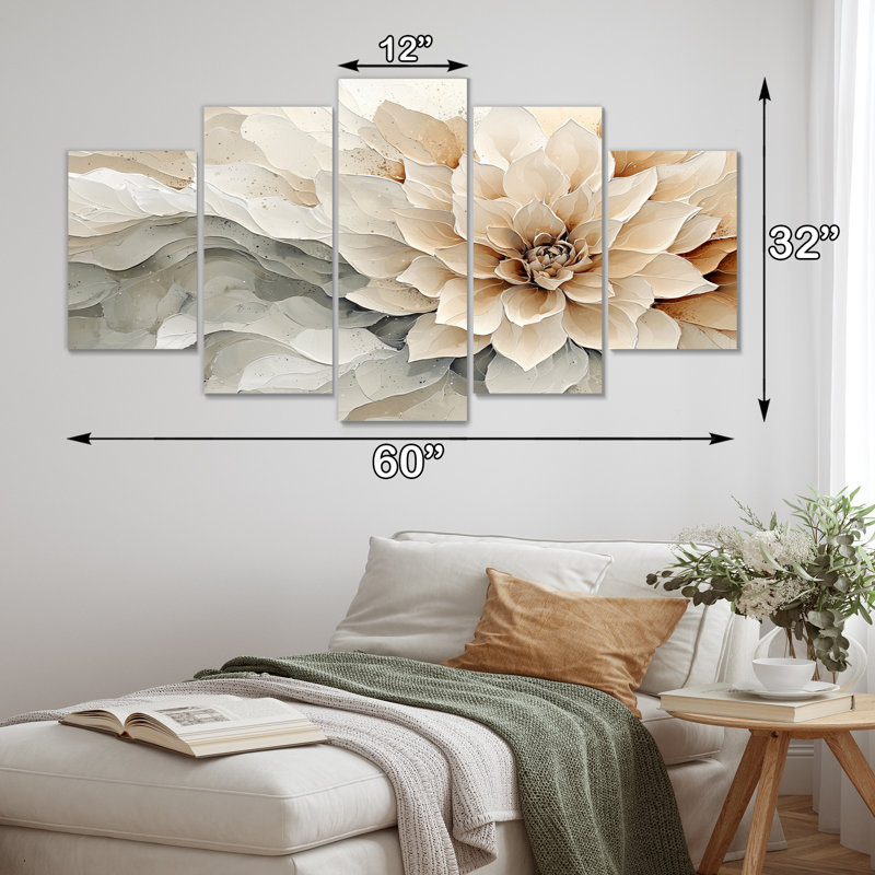 «Modern Twist Of Dahlia Flower II» - Art mural Dahlia - Art mural traditionnel sur toile