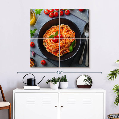 Yarlin, sauce tomate et pâtes