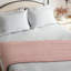 Jeté en coton biologique Delara 50 x 70 pouces, jeté certifié par GOTS pour canapé-lit-624683967