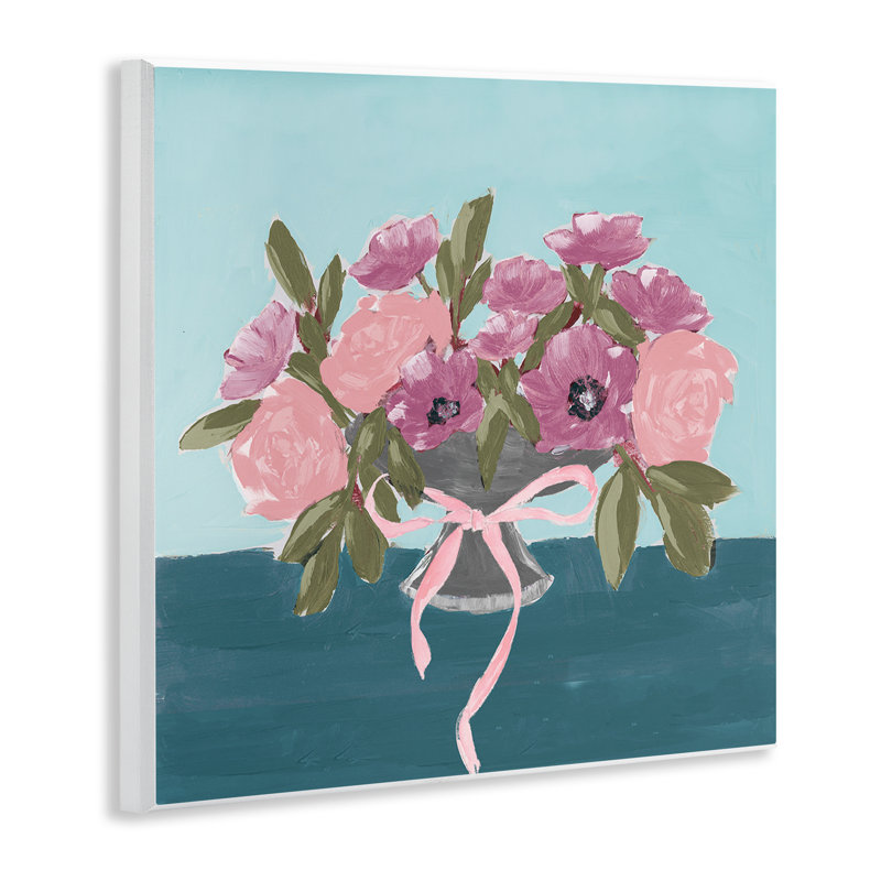 «Beautiful Flowers on Blue» par Lucille Price
