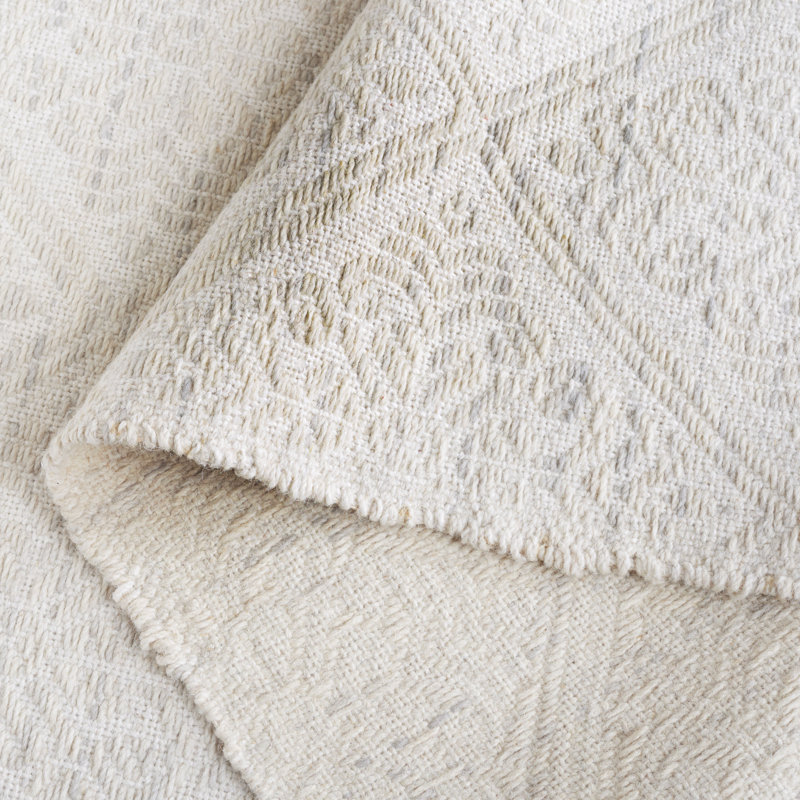 Kornelia Hand Woven Wool Geometric Rug, Rectangle 4' x 6'