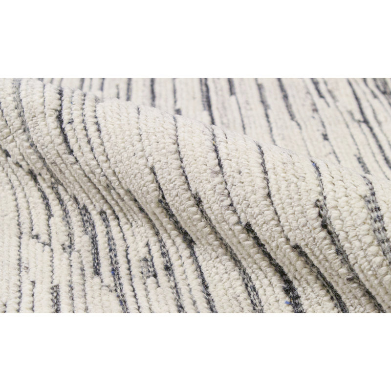 Wool Geometric Area Rug in Gray, Rectangle 6' x 9'