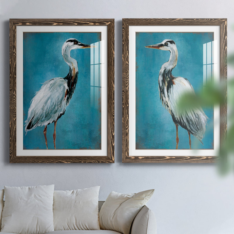 Great Blue Heron I - ensemble de 2 peintures, Papier dans un cadre photo, H 31,5 po x l 47 po x P 1,5 po, Noyer