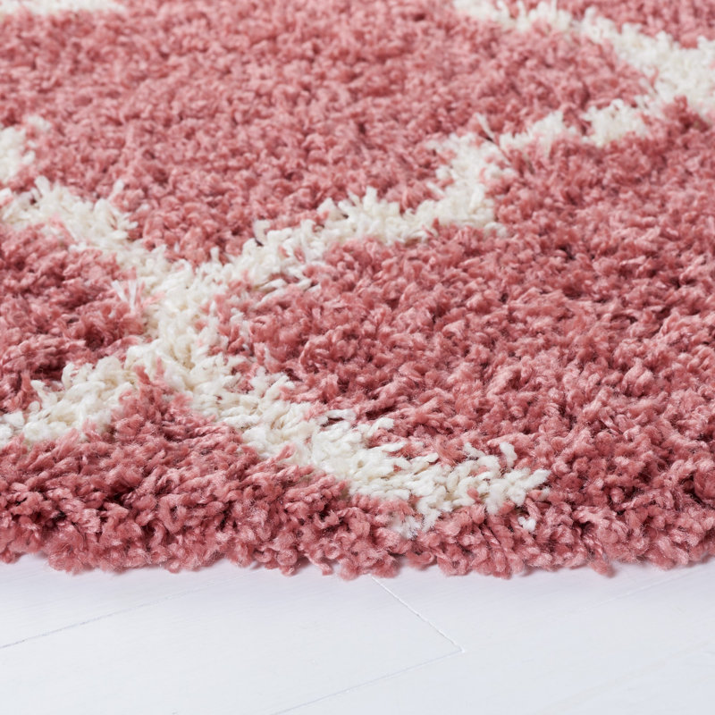 Tapis rose / blanc à motif géométrique Bertille, Rectangle 8 pi x 10 pi