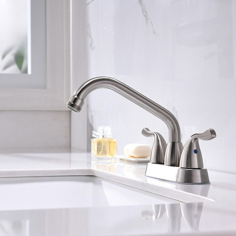 Centerset 2-handle Bathroom Faucet with Drain Assembly