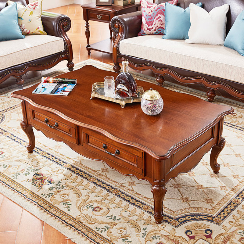 Table basse de style américain avec rangement rétro