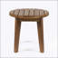Table d'appoint d'extérieur en bois d'acacia durable avec finition en teck, parfaite pour le patio et la cour