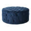 Velours bleu de style moderne pour des sièges confortables et polyvalents dans un espace de vie fonctionnel