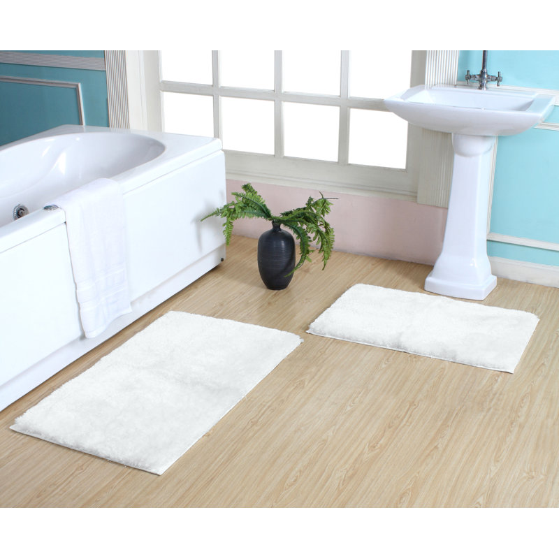 Luxury Microfiber Bath Rug Set - 20”X32”/23”X39”, White