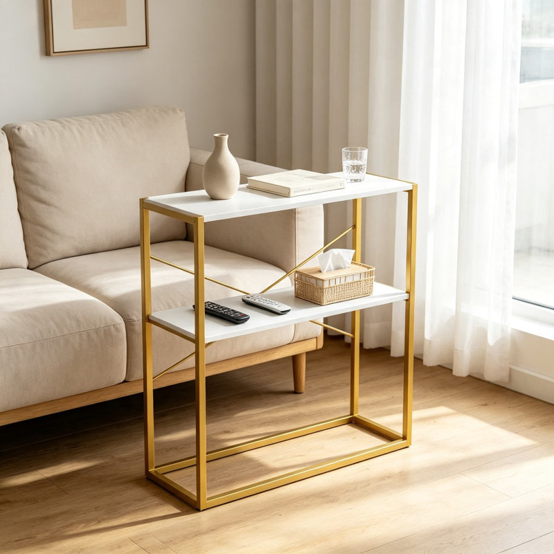 Console étroite avec plateau en grain de bois et structure en métal robuste, table d'entrée à deux niveaux avec tablettes de rangement ouvertes, table de canapé rustique pour le salon, le couloir et l'entrée, blanc et or