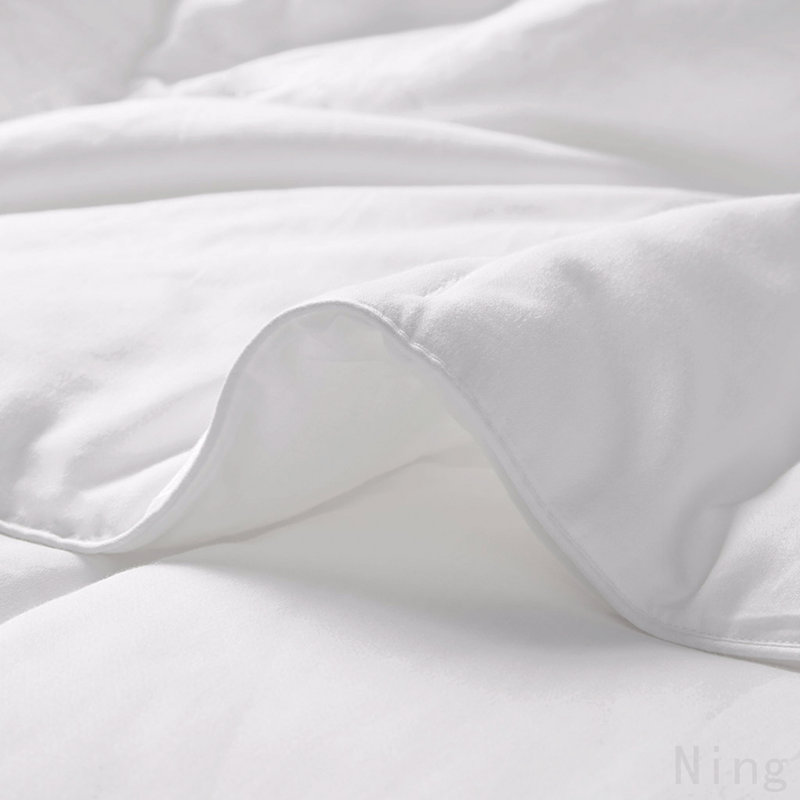Twin Cotton Down Alternative Featherless Comforter