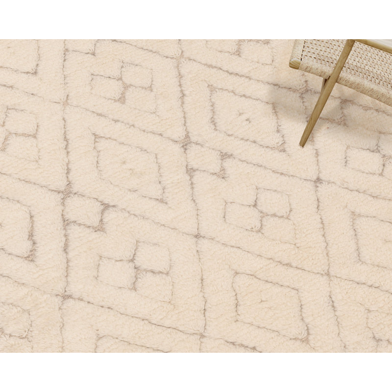Gemi - Snow, Rectangle 6' x 9'