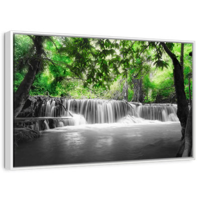 Cascade tropicale Pop