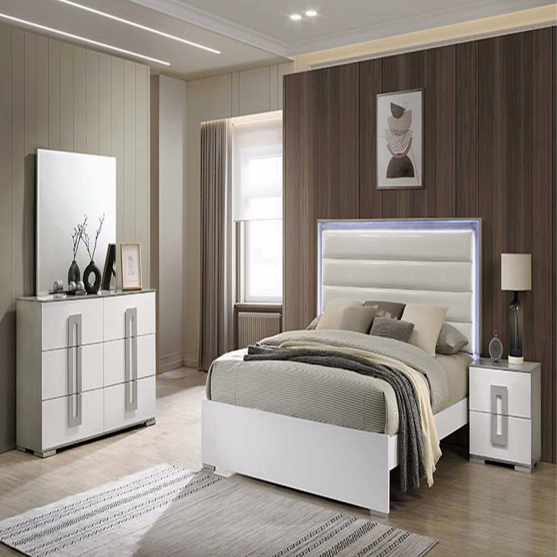 Miroir de style contemporain en bois