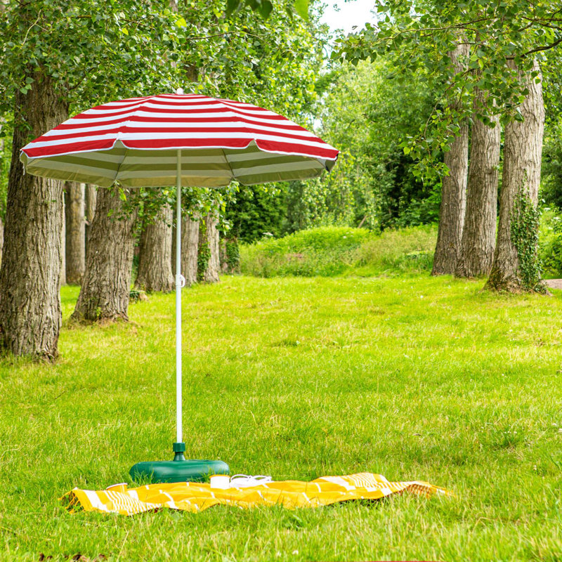 Harbour Housewares - Metal Beach Parasol with Base - 1.8m, Green, Red