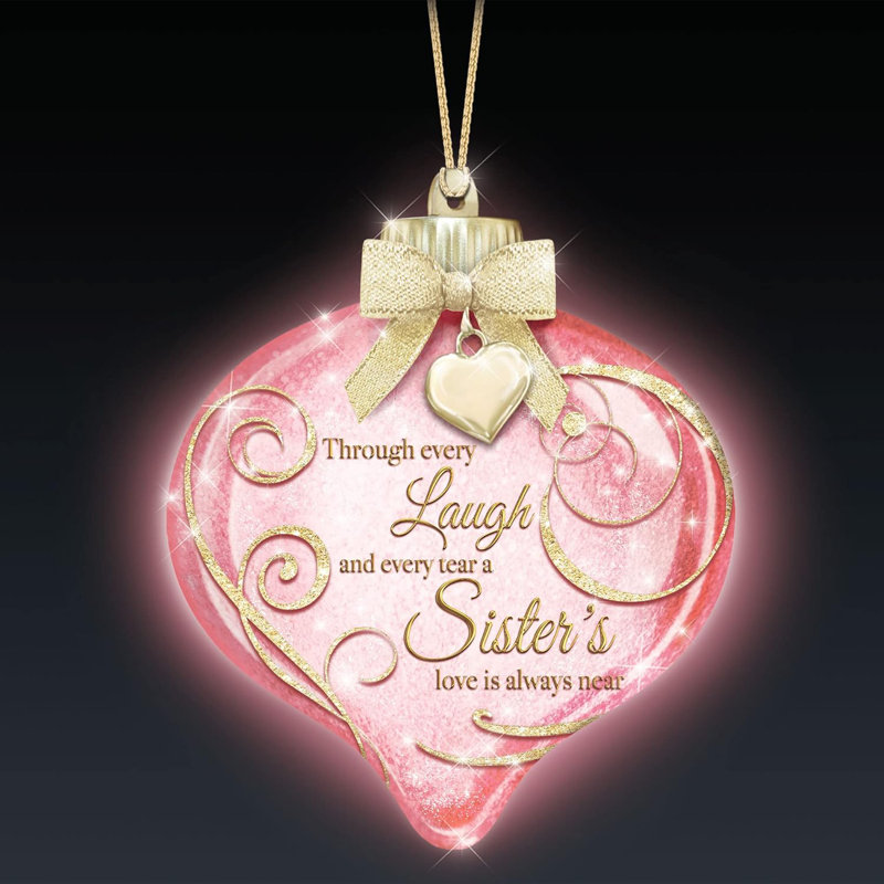 «A Sister's Love Is Always Near Ornament»
