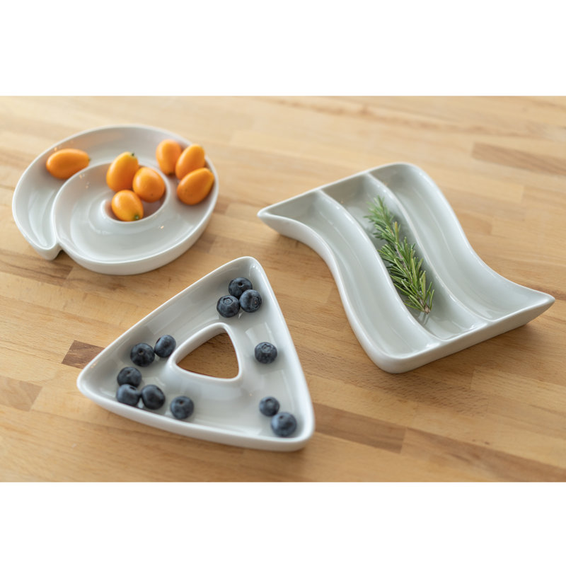 White Ceramic Wavy 3-Ounce Serving Dish