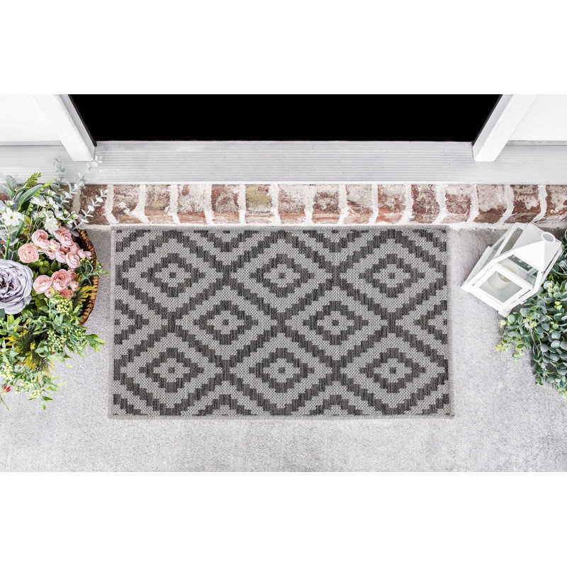 Baylen Geometric Indoor / Outdoor Area Rug, Rectangle 50 x 80cm