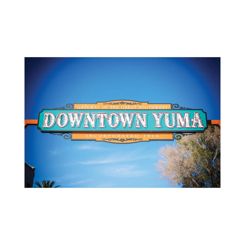 «Downtown Yuma Marquee», reproduction d'art sur toile tendue, H 12 po x l 18 po, Toile tendue, Ne s’applique pas